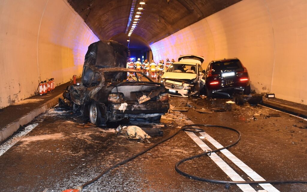 2022 07 01 VU Brusei  W 1200  H 0 E76db