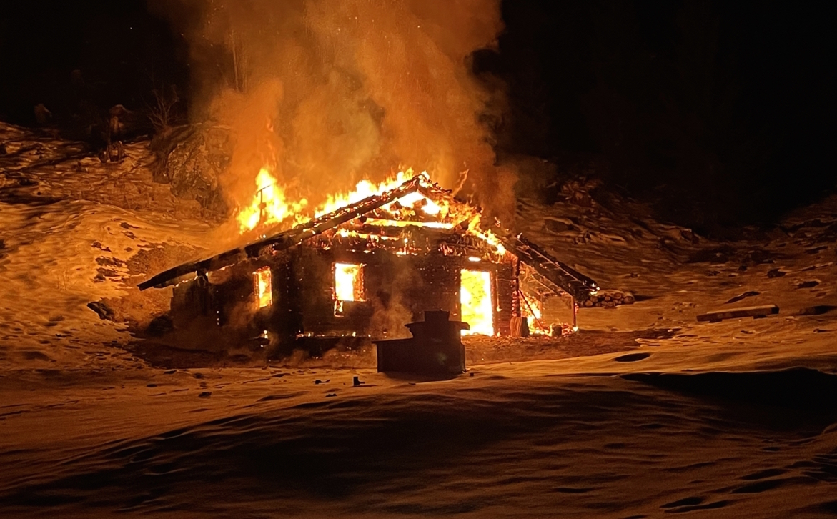 2023 01 29 Maiensässbrand  W 1200  H 0 1638b