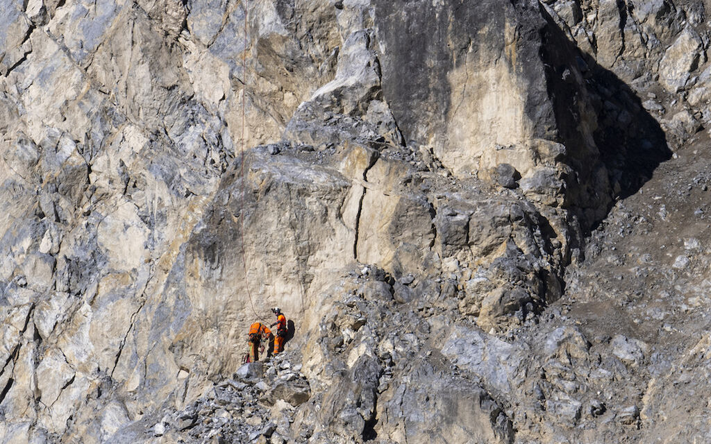 635801285 Highres F9f17