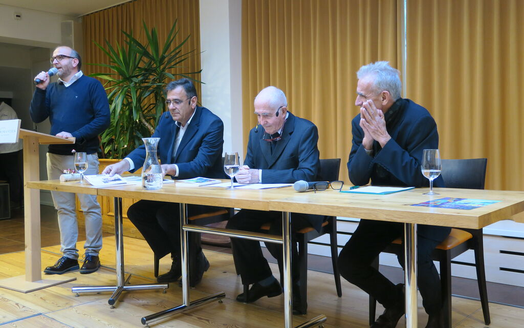 Cavrescio 2021 8147 026eb