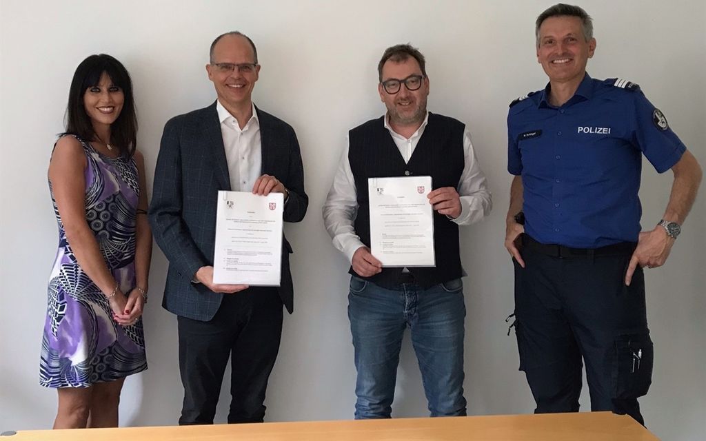 Foto Gemeindepolizei Poschiavo  W 1200  H 0 4bf33