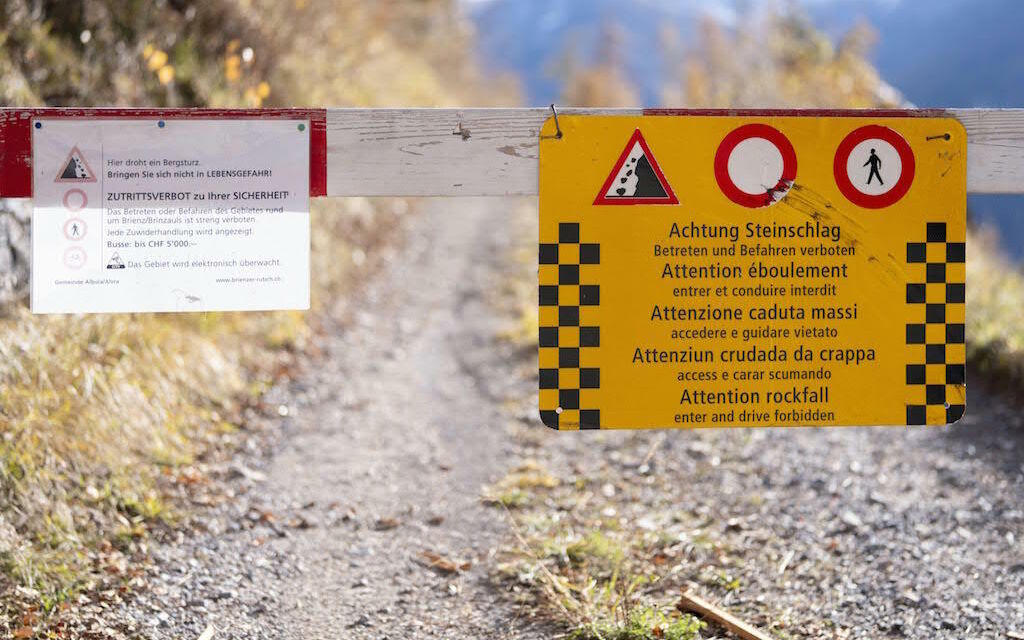 SCHWEIZ BRIENZ ROCKSLIDE 1024 4addd