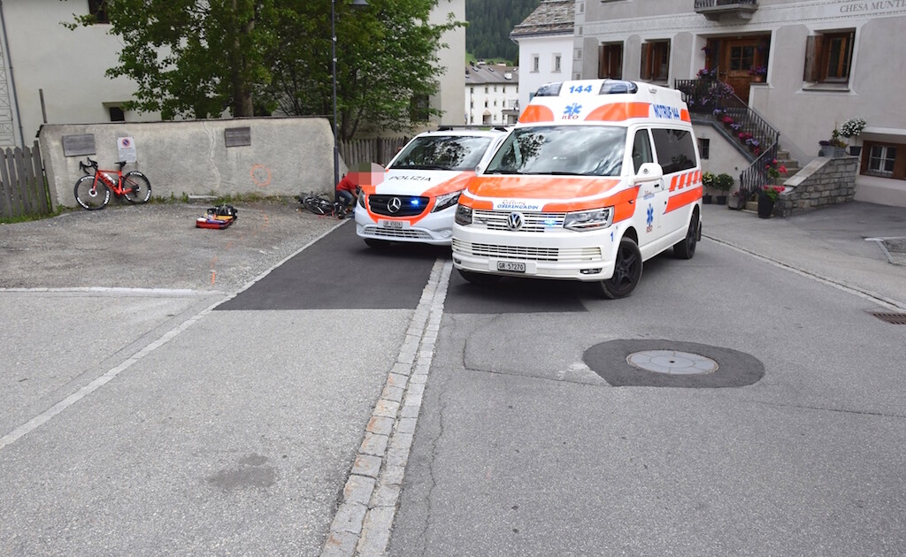 VU La Punt Rennradfahrer  W 1200  H 0 Ed3fa