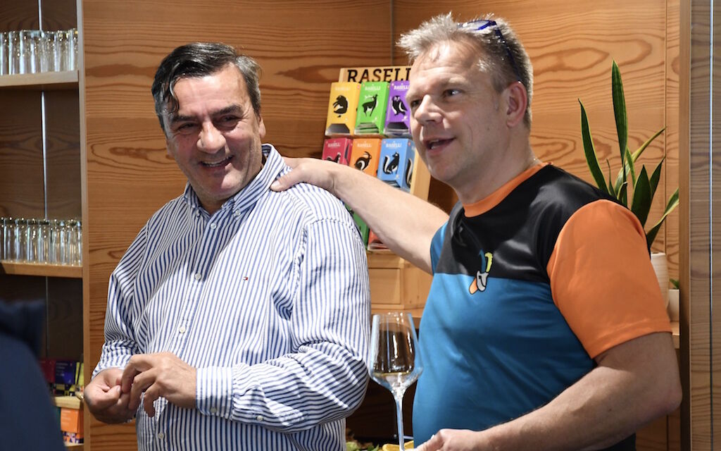 VivaBike 2024 1024 Efefc