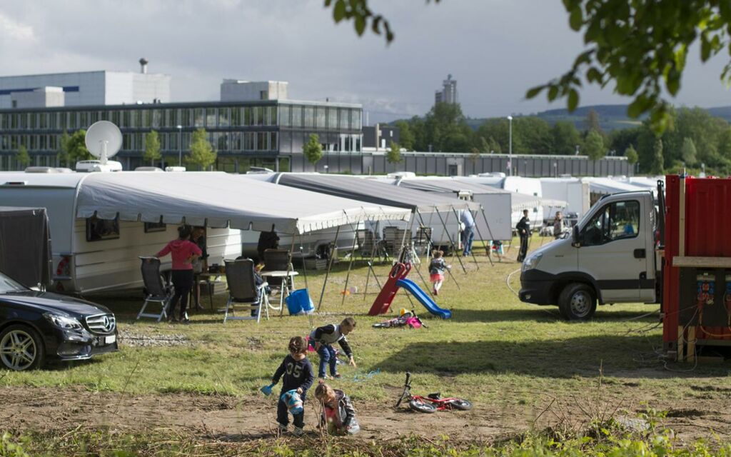 155075 Wej1h8 Nomadi Svizzeri In Unarea Loro Destinata A Berna 4ee2a
