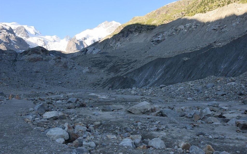 2018 07 18 Pontresina Gletscher Stein  W 1200  H 0 Dbeb0