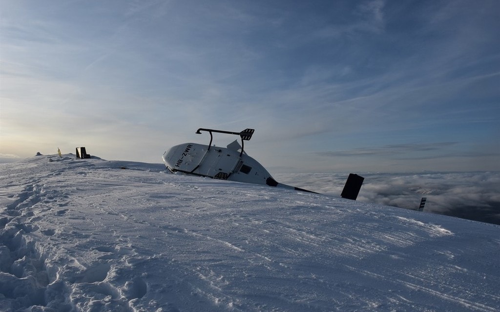 2019 09 10 Laax Heli1  W 1200  H 0 E6540