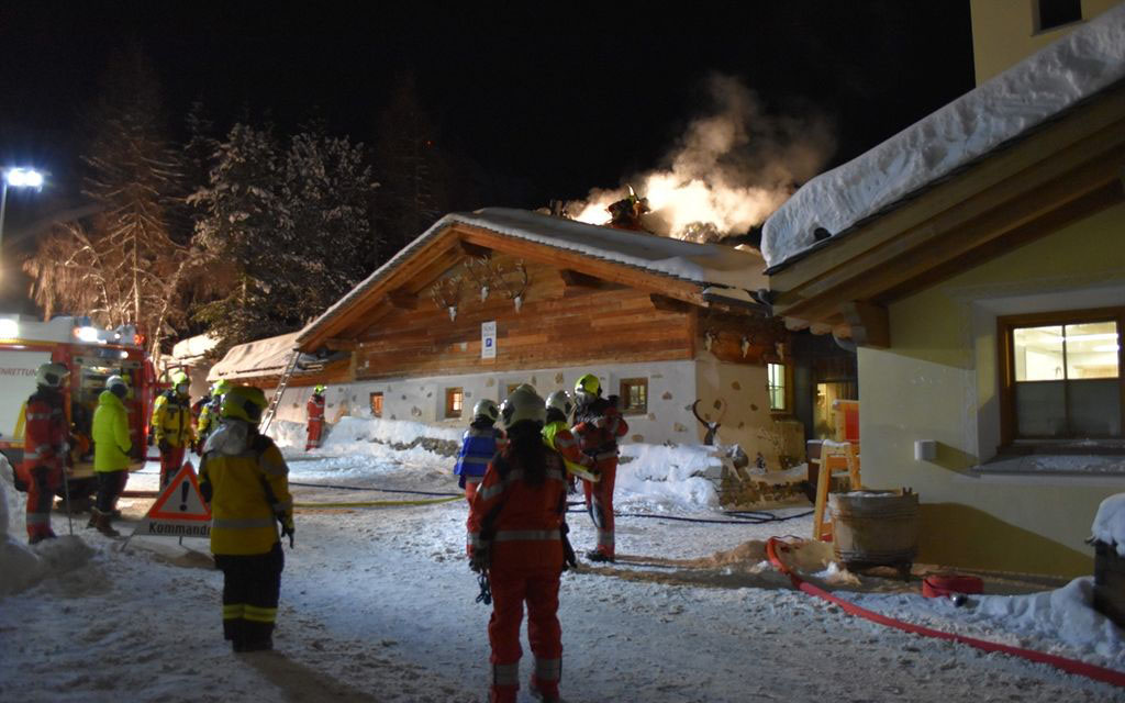 2020 12 30 Silvaplana Surlej  W 1200  H 0 1242c