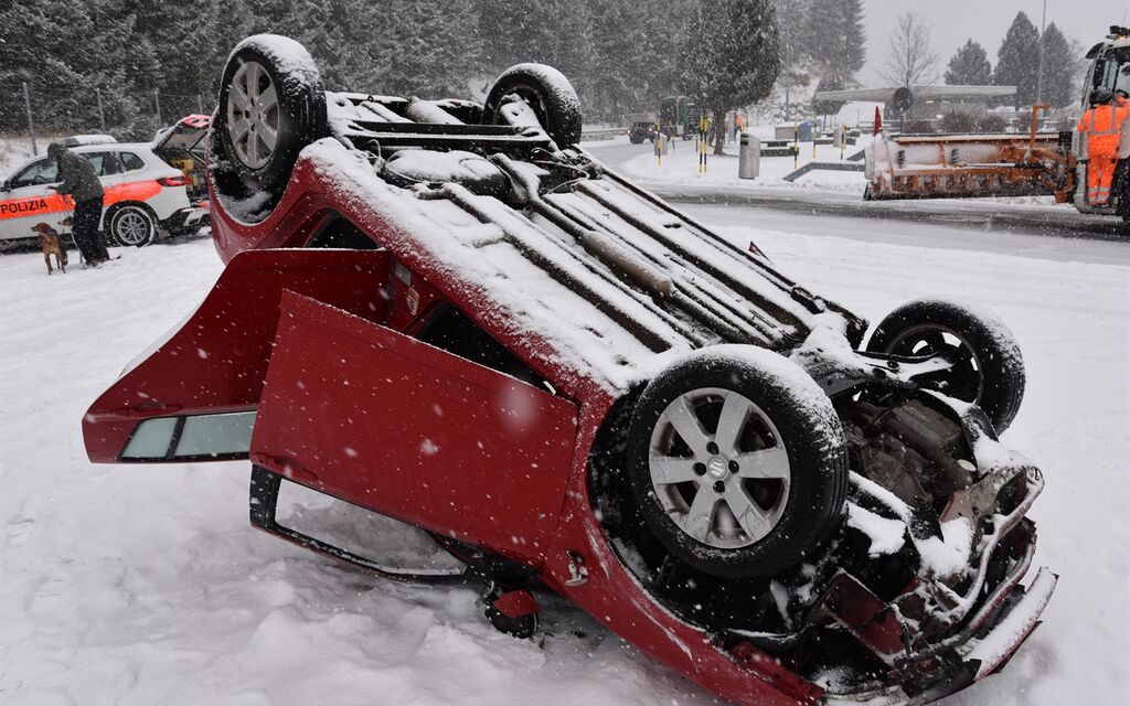 2021 12 08 Graubünden VU1  W 1600  H 0 A121b