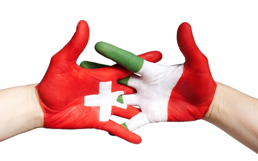 Italia Svizzera Mani Internet 606aa