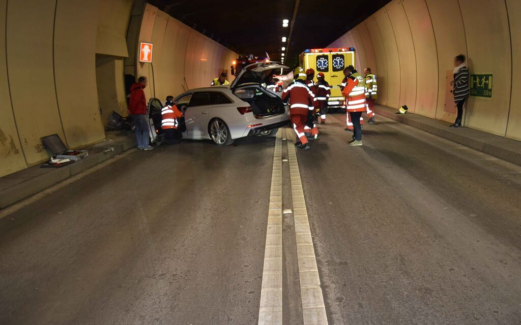 2022 04 03 San Bernardino VU  W 1600  H 0 A352a