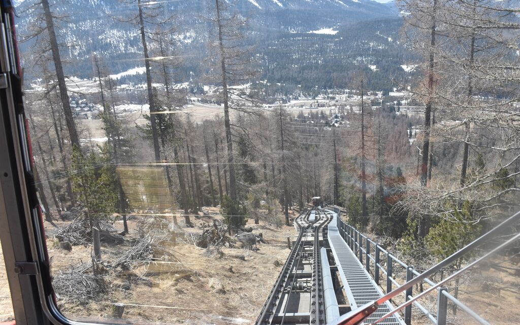 2022 04 13 Samedan Arbeitsunfall  W 1600  H 0 2a4c6