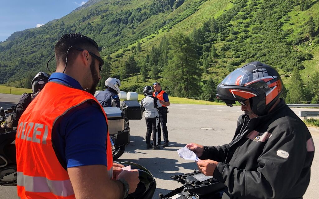 2022 04 27 Motorradunfallprävention  W 1600  H 0 02170