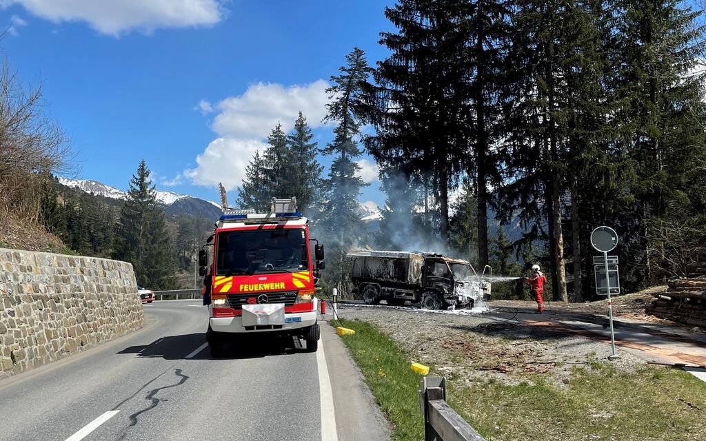 2023 05 04 FZ Brand Castiel  W 1600  H 0 E20c8