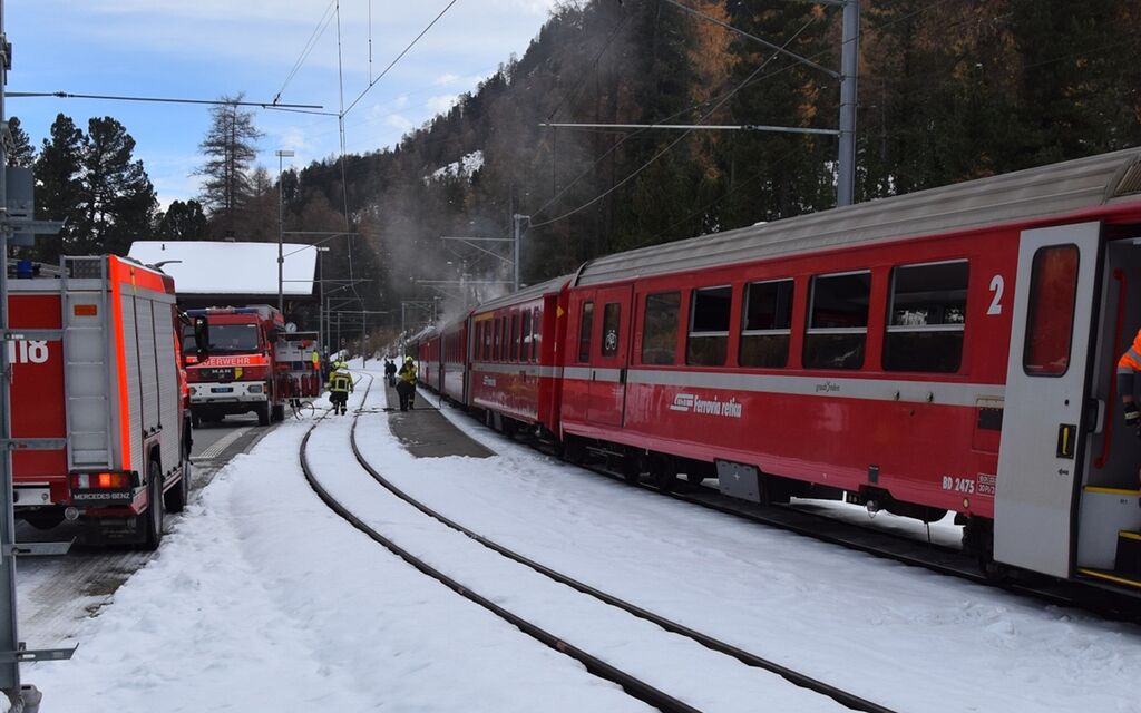 2023 11 14 Brand In RhB Wagen  W 1200  H 0 7661a