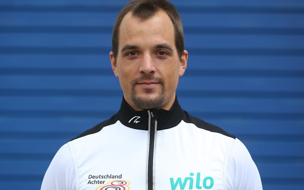 8b8adb3c 9693 44ee A099 D06c094a3356 40f88