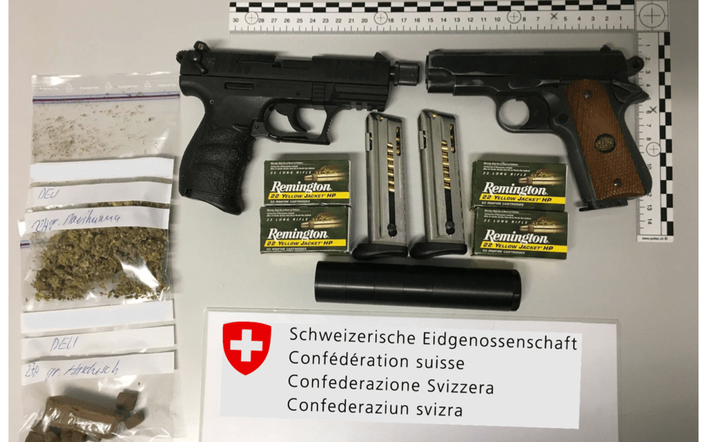 Bild Waffen Und Betäubungsmittel 08f0c