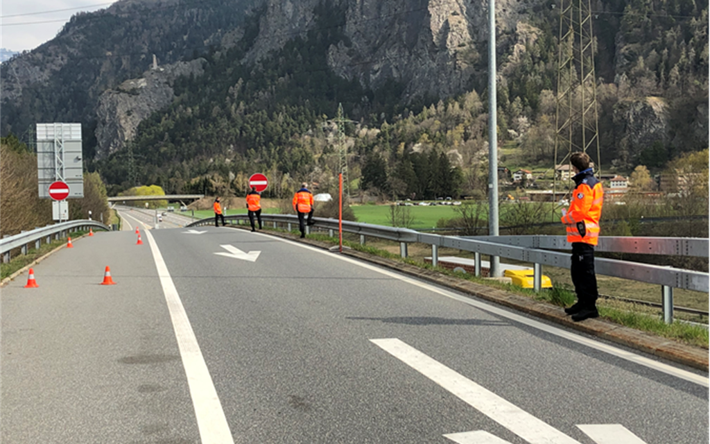 COVID 19 Kontr. Fz Rothenbrunnen  W 1200  H 0 23c7c