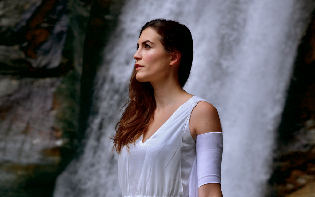 DSC09684 BenKAdams Violeta 39823