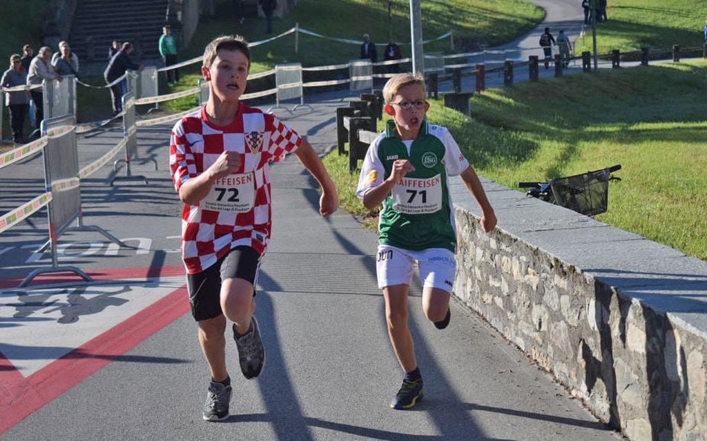 Giro Del Lago 1 D0995