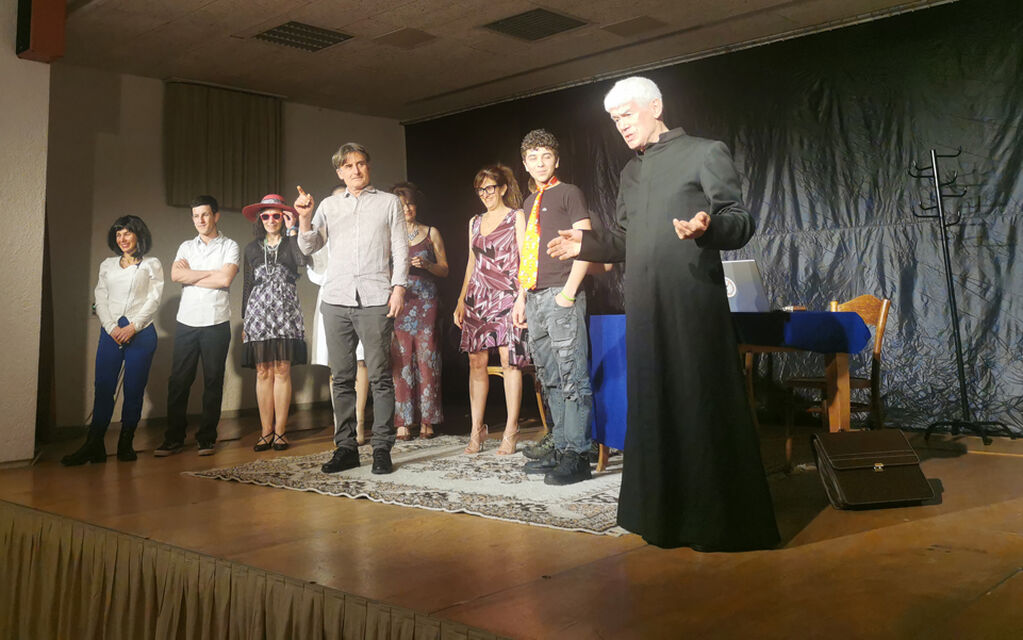 IMG 20250208 230447 Edit 488398763814016 D2d77