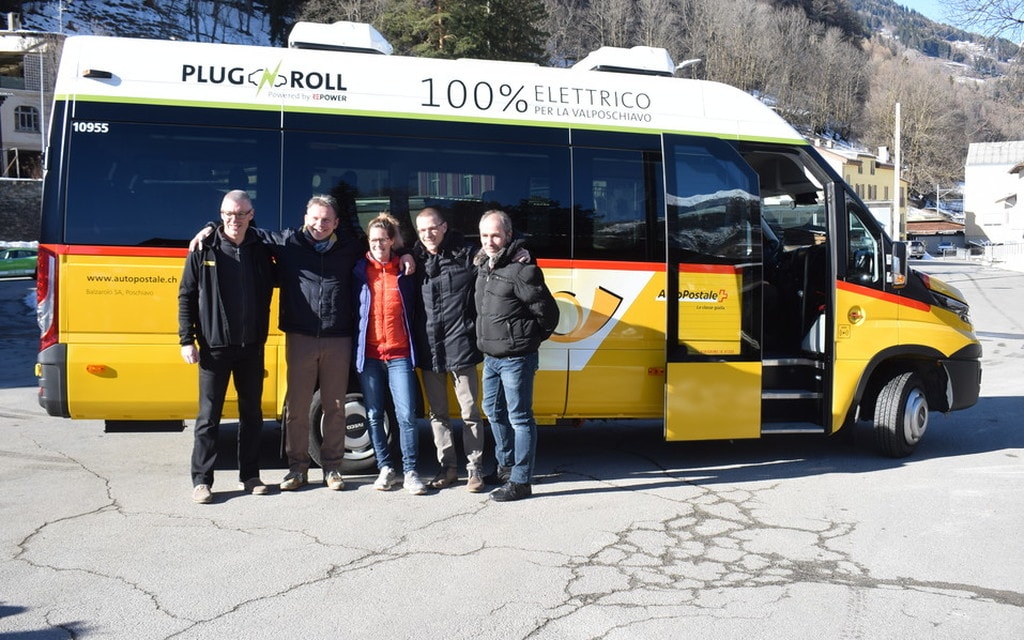 Inaugurazionescuolabuselettrico 2019 01 41011