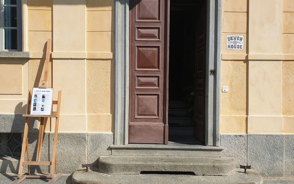 Devon House Film Acc06