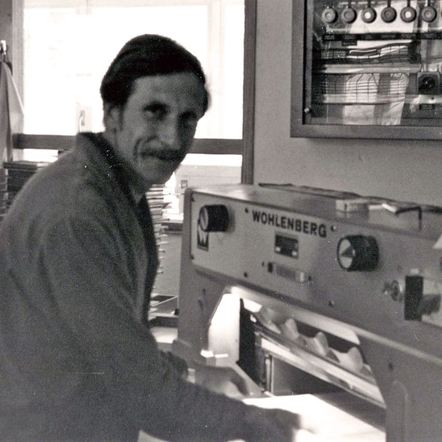 francesco menghini 900x900 02989