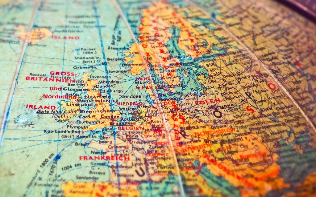 Globe 3383088 1920 Aee9b