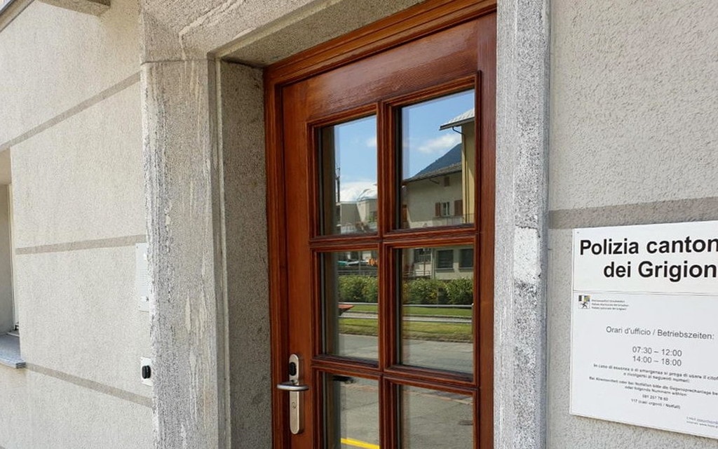 Polizia Poschiavo 5d1ab