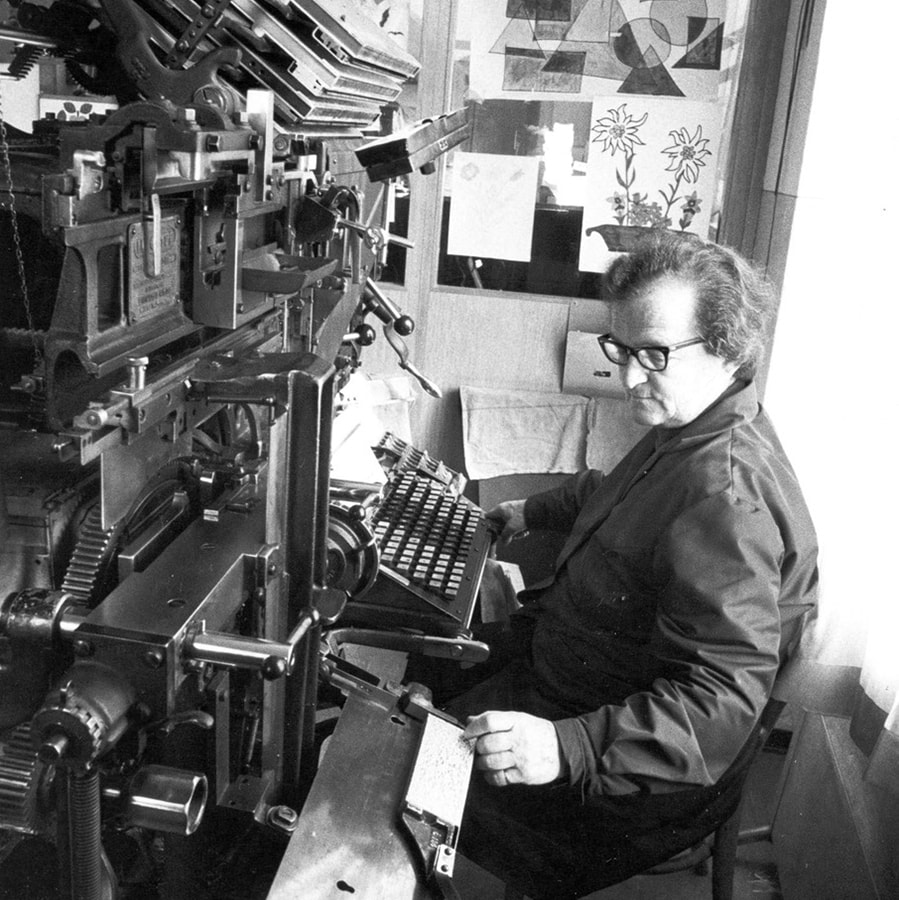 raffaella Menghini 900 2d37f