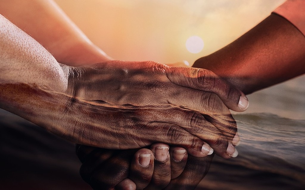 Rifugiati Mani 981dd