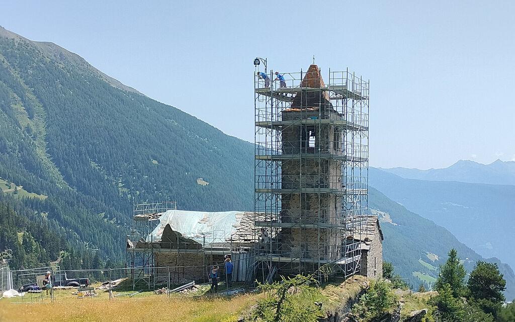 San Romerio Lavori In Corso   Rivestimenti Campanile 01 A13ff