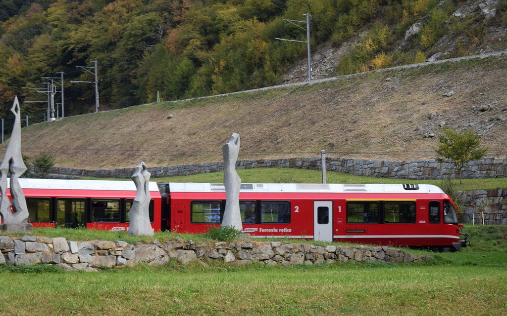 Trenino Rosso Brusio E8cee