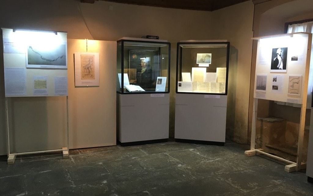 Vetrine Esposizione 4b4c7