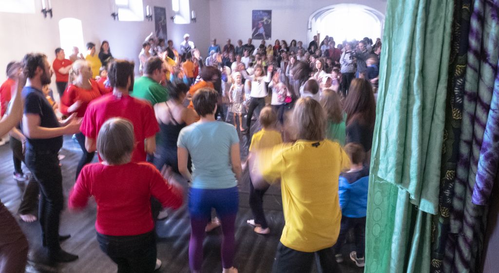 P1040563.jpg Res 1931 4523220985cf6b17477221f97f69d459