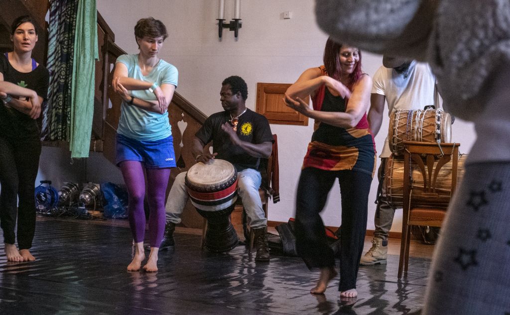 P1040619.jpg Res 1931 A00bf9730f8cbc1926dc5eefb5a04592