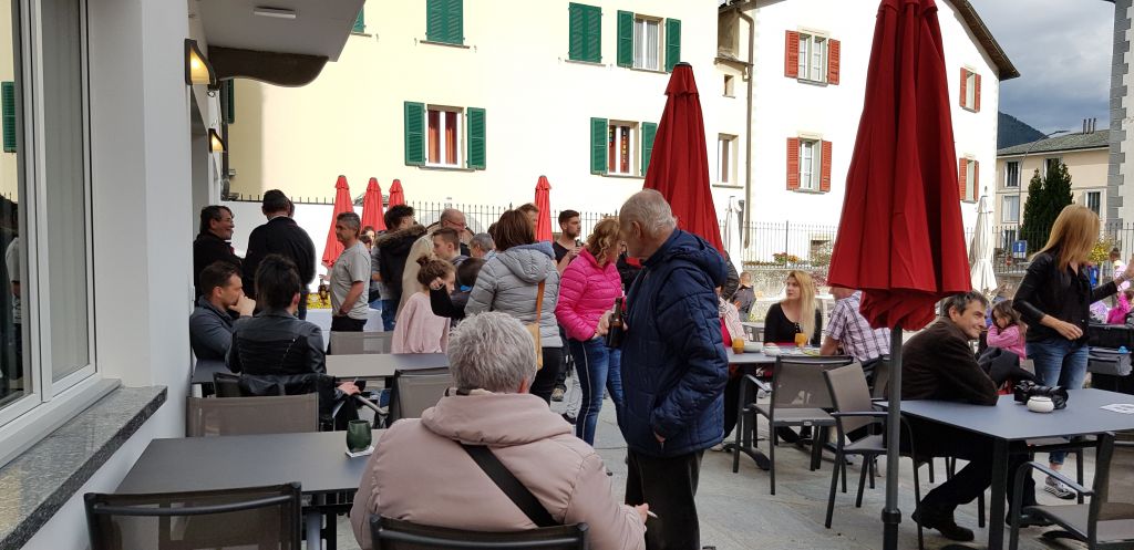 flora24.jpg Res 2037 D7572b96481b8653f3263f2c7599162f