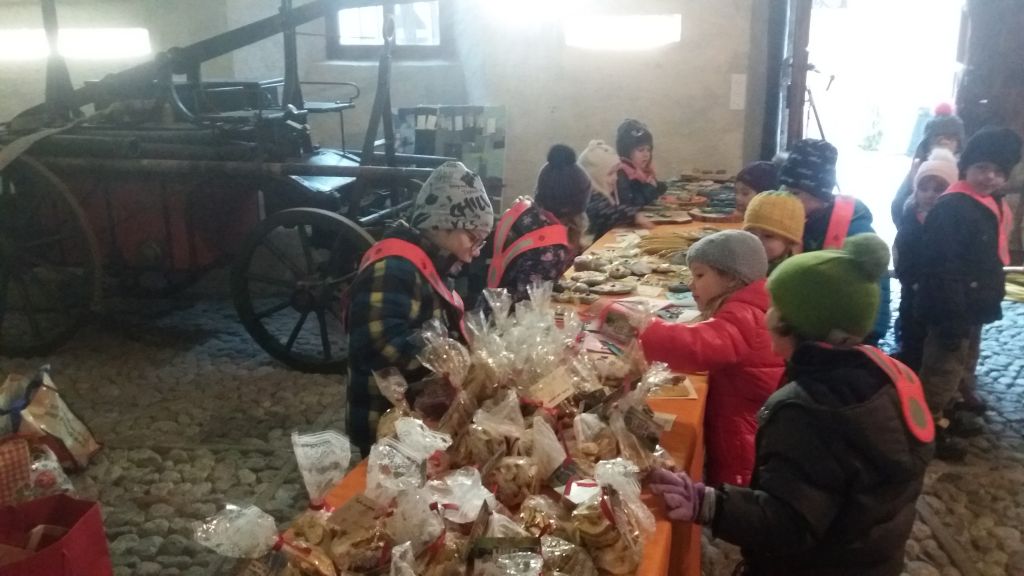 asilo_vico_04_2017.jpg Res 203 5b7cb89d45f52ced48dcc54fe55c29f1