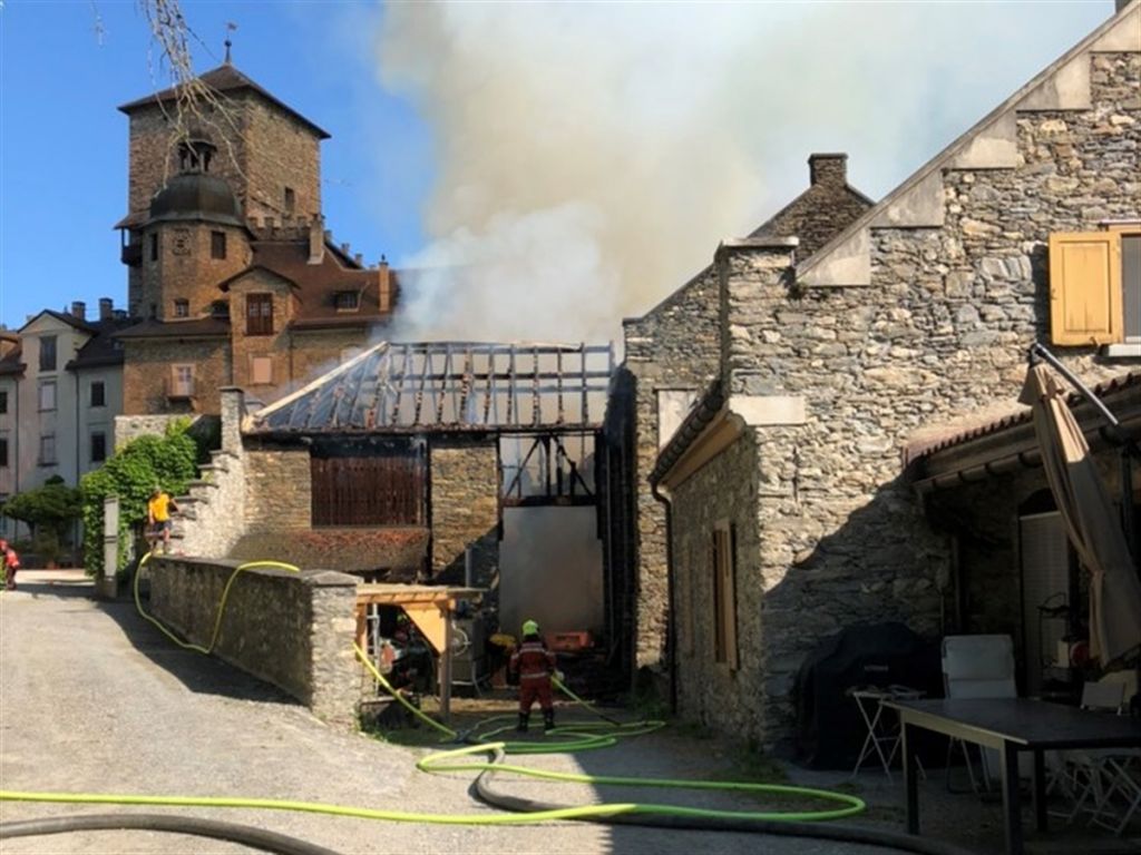 2019-06-19 Tomils Stallbrand2__w_1200__h_0.jpg Res 2097 B6c3f461d6a91a0dd5848bbc90a6b361