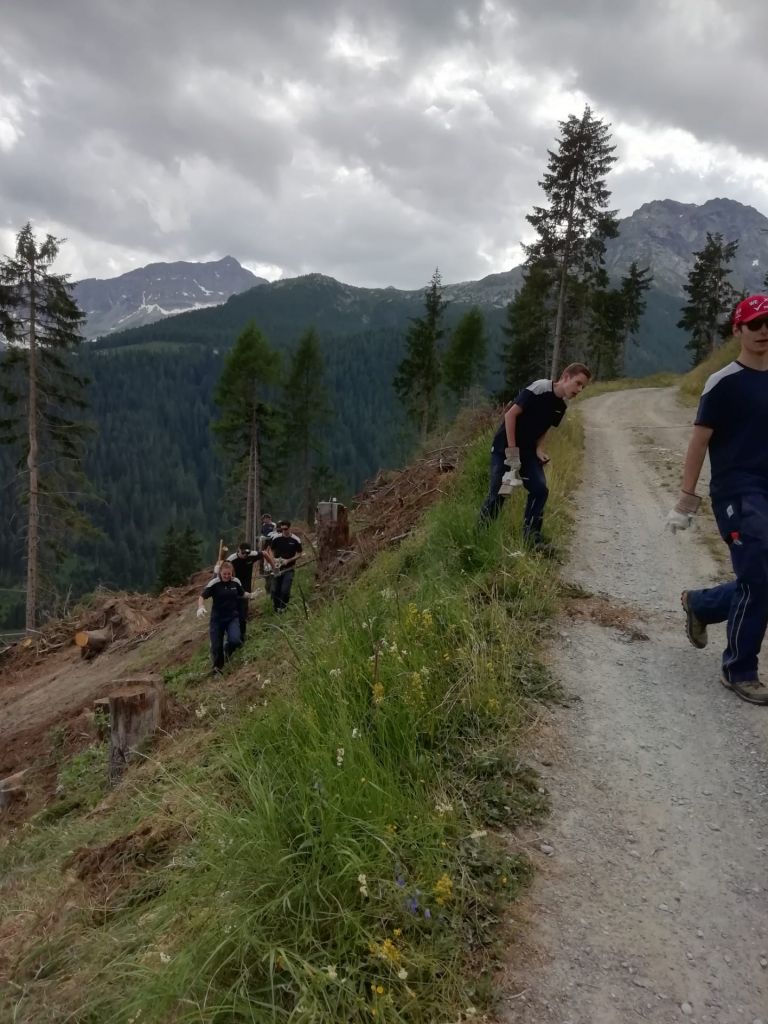 IMG-20190711-WA0029.jpg Res 2165 8d75f7a4f5fe6ddc5152d783aa751235