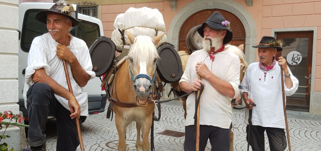 20190724_215830.jpg Res 2208 37737e52dc75d2e9f4c4d544457d18e3