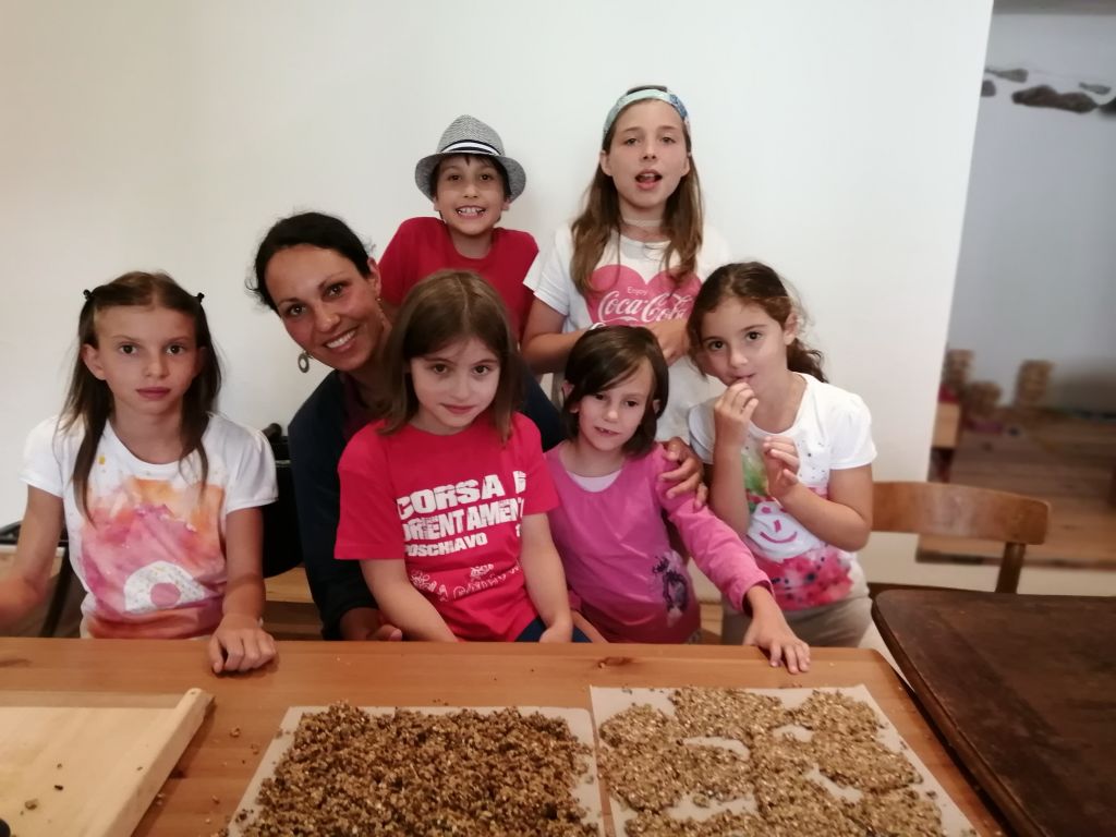 ci siamo divertiti con Lorena.jpg Res 2278 4b3aefc08b774329df1e40bd1651644b