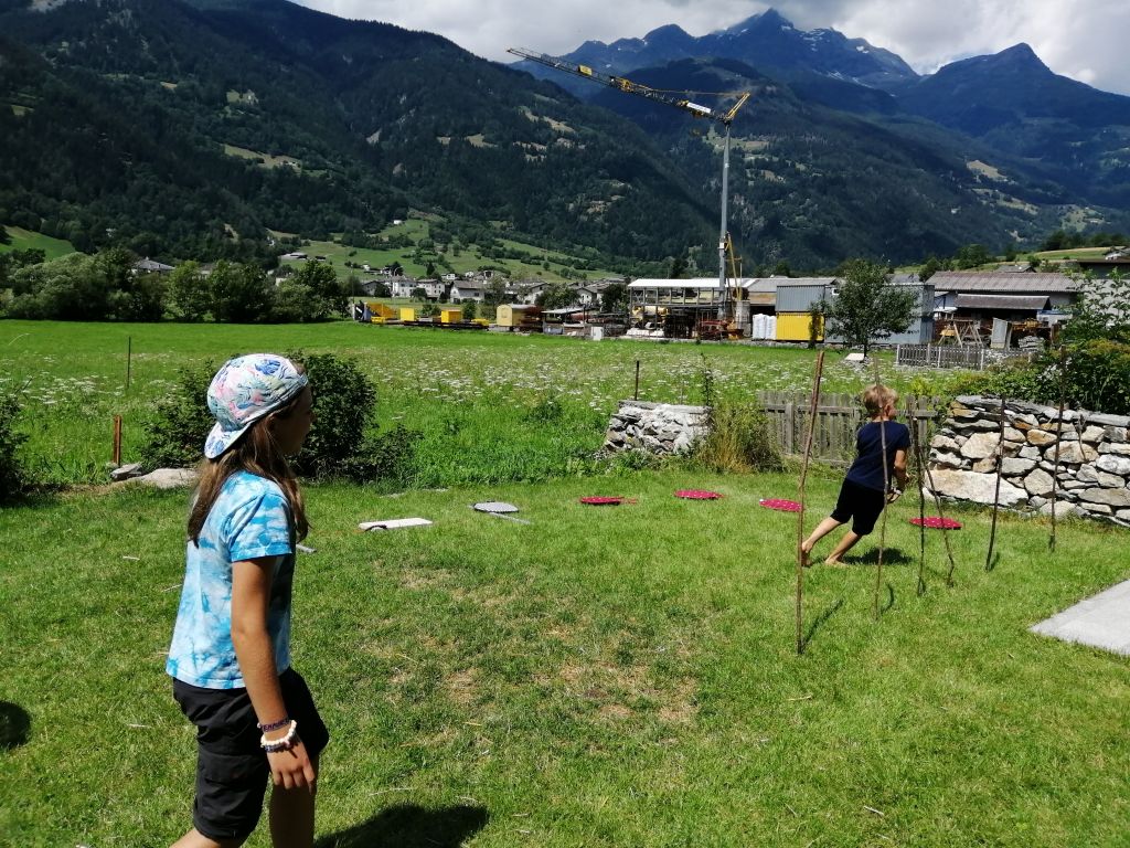 un percosrso in gardino.jpg Res 2278 Dfc3b774012767fa63cd78ad2910731e