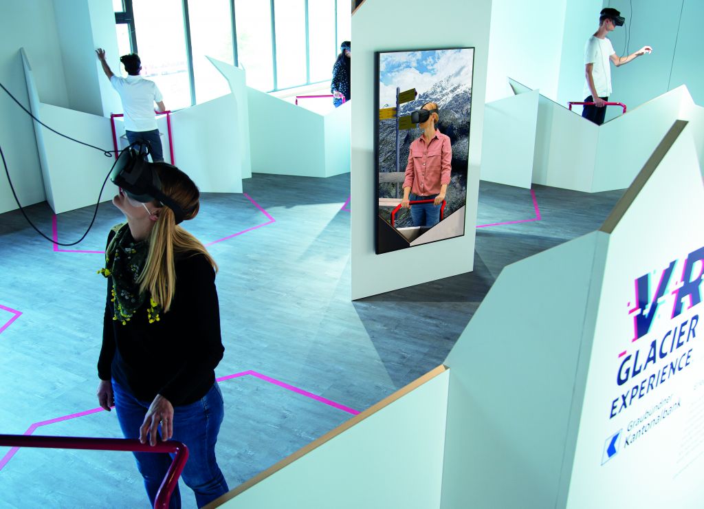 vrge-glacierexperience-ansicht-vrstationen-cmyk.jpg Res 3606 7e57d1e1abefba2e11d8a4f3eabbf0c9