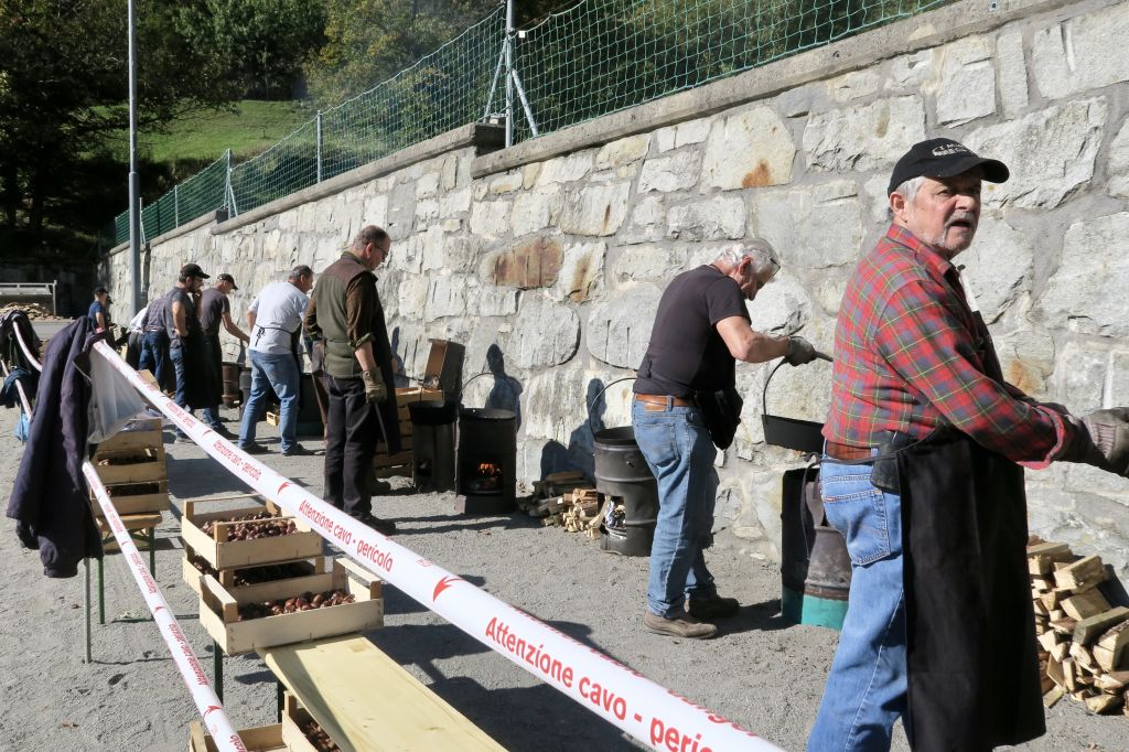 Pane e castagne 2021_8062.jpeg Res 4571 053b8f521a5ee780af1023e43333d511