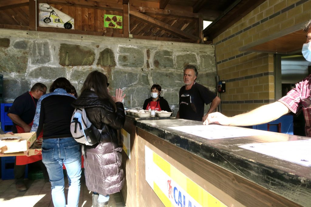 Pane e castagne 2021_8057.jpeg Res 4571 7cd44088edbdd12624bd65de629102ac