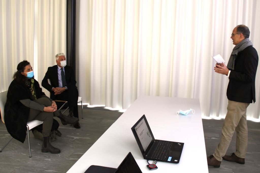 Console-NL-grigri2.jpg Res 4605 Dba8e340464b917e9ec89c0e2536a34d