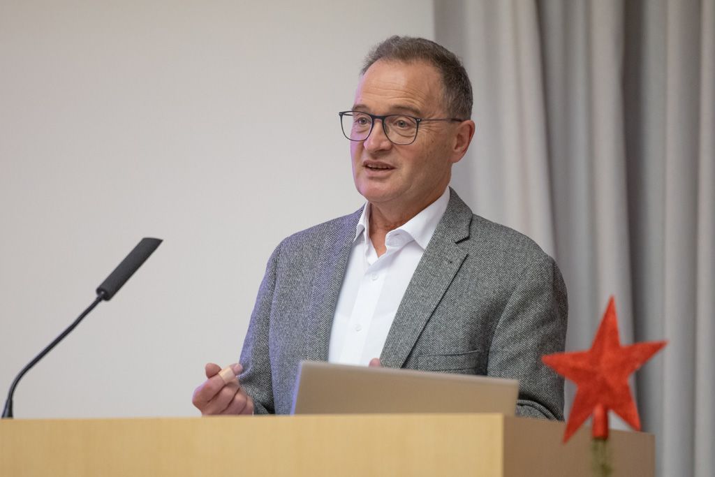 IMG_0732.jpg Res 4685 Eb193871eb570ec302bece9607552b43