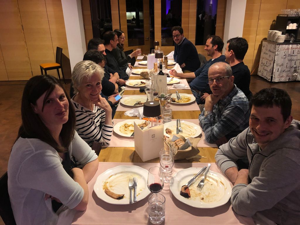 IMG_1593.jpg Res 4919 2313687ffd589068a979f2387e7b6aff